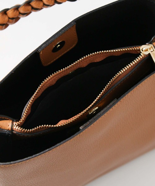 MARCO BIANCHINI（マルコビアンチーニ）の「ＭＡＲＣＯネジリハンドル（ショルダーバッグ・レディース・キャメル・FREE）」の11枚目の写真