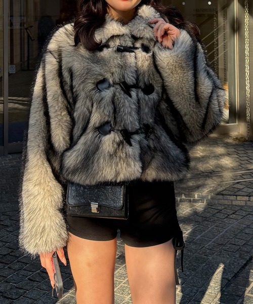 SPIRALGIRL（スパイラルガール）の「ファーダッフルショートコート（ダッフルコート・レディース・ブラウン/グレー・FREE）」の12枚目の写真