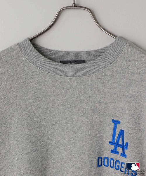 LOWRYS FARM（ローリーズファーム）の「【LFM(U)】ＭＬＢロゴスウェットクルー　 579330（スウェット・メンズ・ネイビー/ブラウン/グレー系その他2/グレー系その他3・MEDIUM/LARGE）」の6枚目の写真