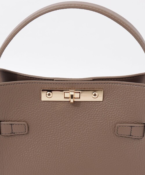 NOLLEY’S（ノーリーズ）の「HINERI Sバッグ（ショルダーバッグ・レディース・ブラック/ロイヤルブルー/ピンク/ベージュ/ブラウン・FREE）」の17枚目の写真