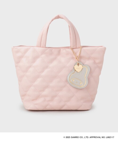 sanrio（サンリオ）の「【マイメロディ】キルティングミドルトートバッグ（トートバッグ・レディース・ブラック/アイボリー/ピンク系9・00）」の4枚目の写真