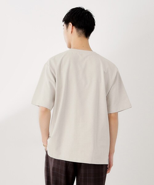 THE SHOP TK (ザ ショップ ティーケー )の「裏配色5分袖プルオーバー(Tシャツ/カットソー・メンズ・オフホワイト/ボルドー・02/03/04)」の9枚目の写真
