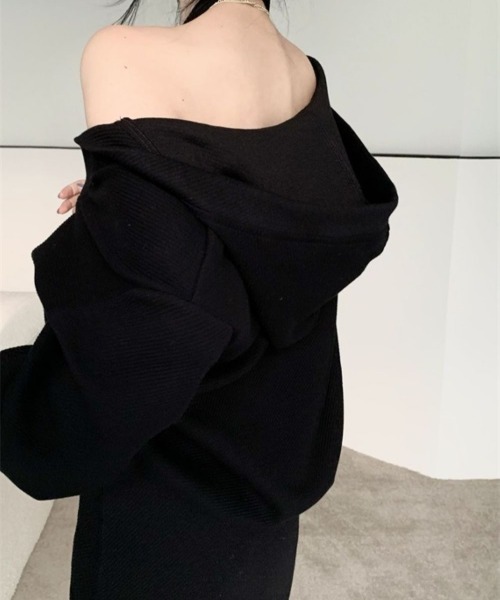 LETee(レティー)の「ホルターネックワンピース&Vプルオーバーセットアップ(セットアップ・レディース・ベージュ/グレー/ブラック・FREE)」の19枚目の写真