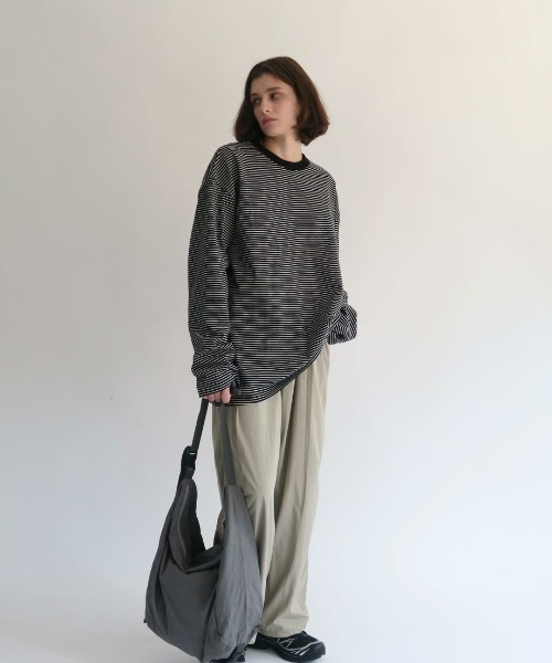 KALENO(カレノ)の「unisex / nylon cross bag(メッセンジャーバッグ・レディース・グレー/ブラック・FREE)」の12枚目の写真