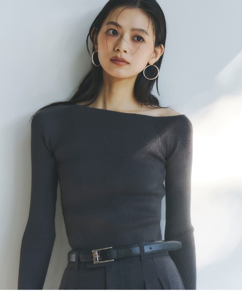 anuans（アニュアンス）の「【ZOZO限定アイテム】アシンメトリーリブニット（ニット/セーター・レディース・アイボリー/ブラック/グレー/バーガンディー・FREE）」の6枚目の写真