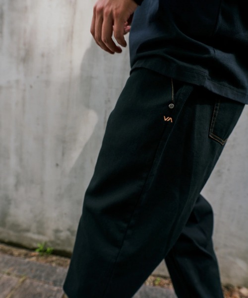 RVCA(ルーカ)の「RVCA メンズ 45862 デニムパンツ 【2025年秋冬モデル】 @autumn/ルーカデニムパンツ(デニムパンツ・メンズ・ブラック/ライトブルー/ブラック×ホワイト/インディゴブルー・28inch/30inch/32inch/34inch)」の5枚目の写真