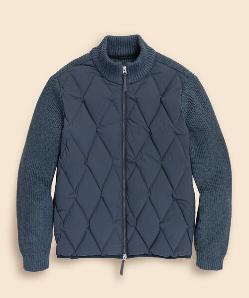 BROOKS BROTHERS(ブルックスブラザーズ)の「ストレッチナイロン/コットンブレンド ニット×キルティング ダウンジャケット(ダウンジャケット/コート・メンズ・ネイビー/ブラウン・LARGE/MEDIUM/SMALL)」の1枚目の写真