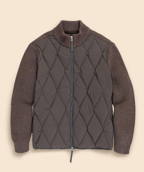BROOKS BROTHERS(ブルックスブラザーズ)の「ストレッチナイロン/コットンブレンド ニット×キルティング ダウンジャケット(ダウンジャケット/コート・メンズ・ネイビー/ブラウン・LARGE/MEDIUM/SMALL)」の2枚目の写真