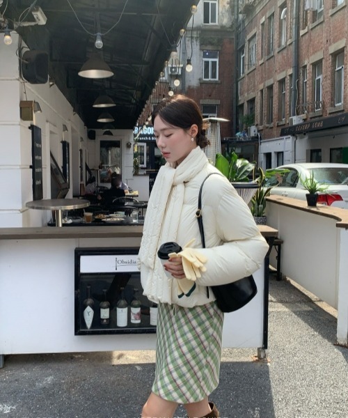 gossip！ロサンゼルス（ゴシップロサンゼルス）の「【Y2Kガーリー】レトロ配色チェックAラインスカート（ミディアム丈）（スカート・レディース・チェック・L/M/S）」の16枚目の写真