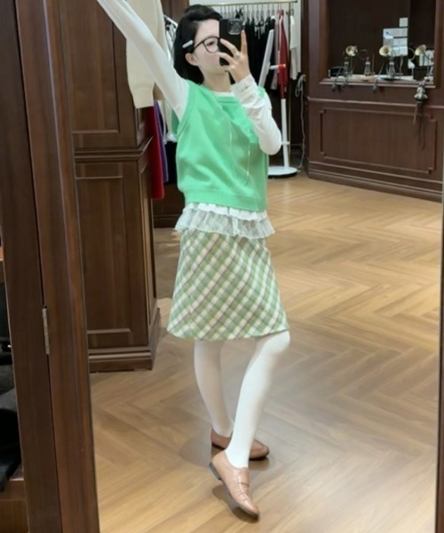 gossip！ロサンゼルス（ゴシップロサンゼルス）の「【Y2Kガーリー】レトロ配色チェックAラインスカート（ミディアム丈）（スカート・レディース・チェック・L/M/S）」の14枚目の写真