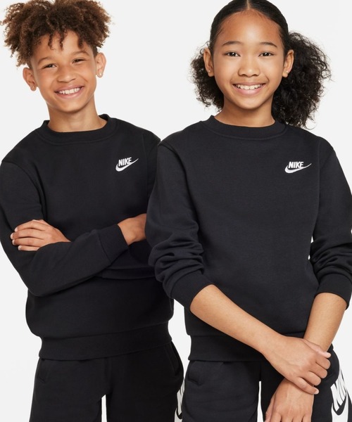 NIKE(ナイキ)の「ナイキ NIKE ナイキ YTH NSW クラブ LBR フリース L/S クルー(スウェット・キッズ・ブラック/ダークグレー・130cm/140cm/150cm/160cm)」の3枚目の写真