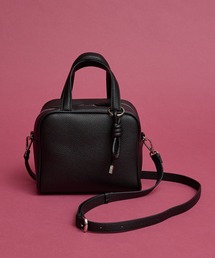 collex | チャーム付き 2WAYキューブボストン(ボストンバッグ)