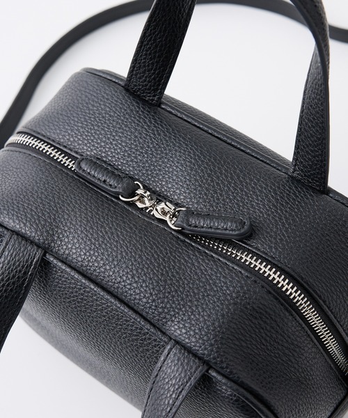 collex(コレックス)の「チャーム付き 2WAYキューブボストン(ボストンバッグ・レディース・ブラック/グレー/イエロー/グリーン・フリー)」の22枚目の写真