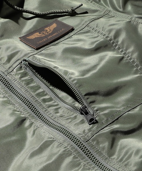 Valley Apparel(バレーアパレル)の「フーデッドリブフライトナイロンジャケット/フライトジャケット(ミリタリージャケット・メンズ・ネイビー/ダークグレー/シルバー/ブラック/グレー系その他・SMALL/MEDIUM/LARGE/X-LARGE)」の12枚目の写真