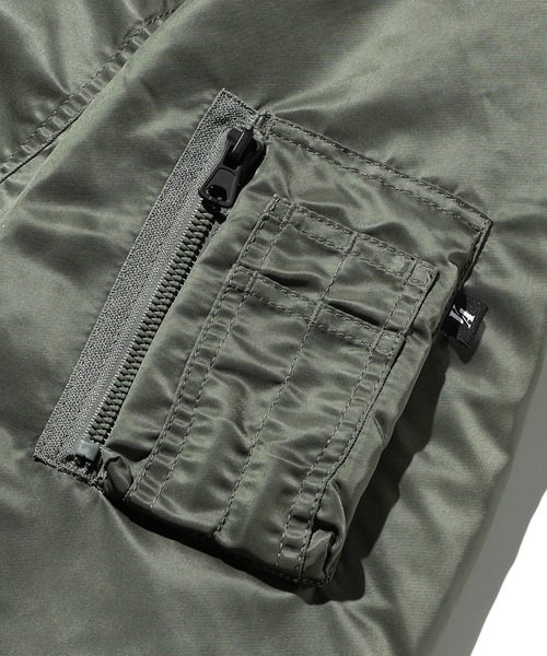 Valley Apparel(バレーアパレル)の「フーデッドリブフライトナイロンジャケット/フライトジャケット(ミリタリージャケット・メンズ・ネイビー/ダークグレー/シルバー/ブラック/グレー系その他・SMALL/MEDIUM/LARGE/X-LARGE)」の13枚目の写真