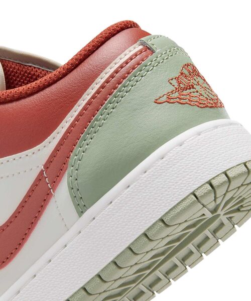 セール】エア ジョーダン 1 LOW ジュニアシューズ / Air Jordan 1 Low