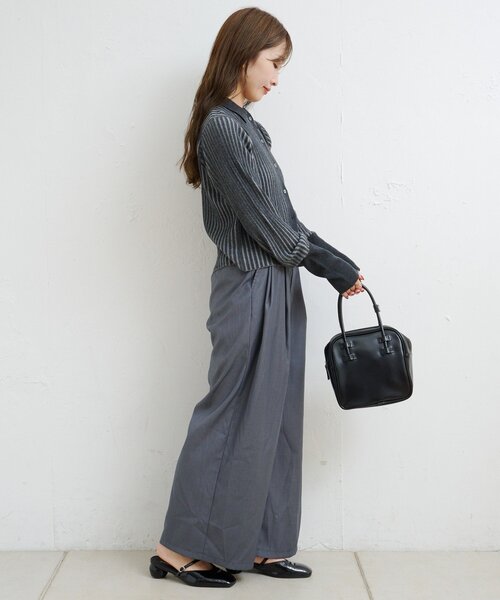 Kastane（カスタネ）の「【一部店舗限定/レザー&スエード/4色展開】B スクエアベーシックBAG（ハンドバッグ・レディース・ブラック/アイボリー/ブラウン/キャメル・FREE）」の10枚目の写真