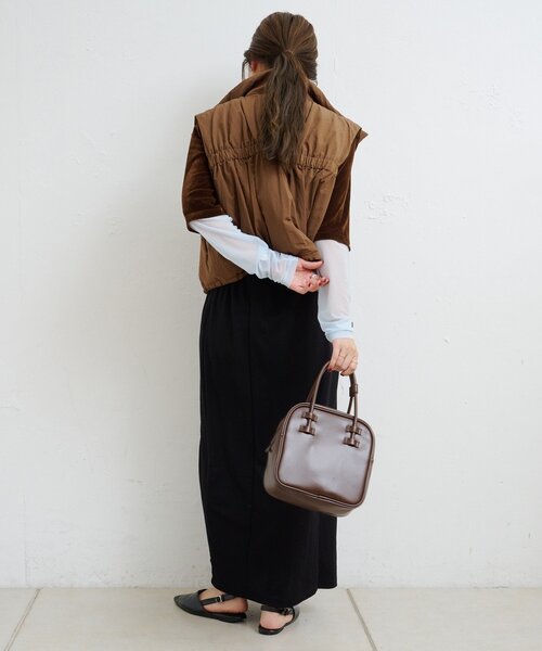 Kastane（カスタネ）の「【一部店舗限定/レザー&スエード/4色展開】B スクエアベーシックBAG（ハンドバッグ・レディース・ブラック/アイボリー/ブラウン/キャメル・FREE）」の20枚目の写真