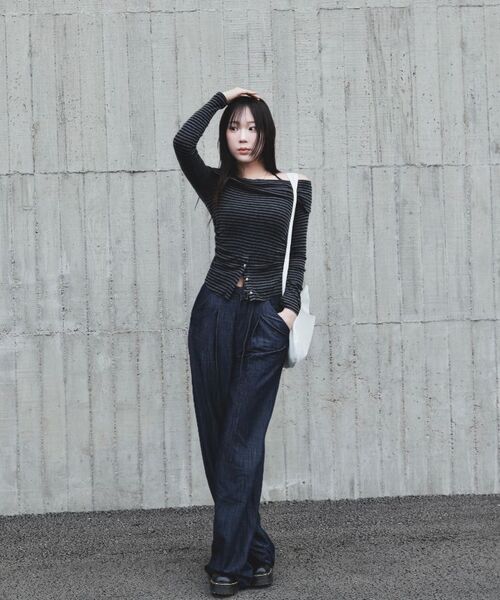 DNSR（ディーエヌエスアール）の「ベルト付きドレープスラックスインディゴ（その他パンツ・メンズ・その他・SMALL/MEDIUM/LARGE/X-LARGE）」の18枚目の写真