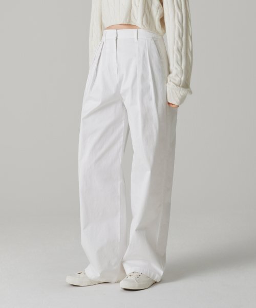 MUSINSA STANDARD WOMAN（ムシンサスタンダードウーマン）の「ウィメンズリバースツーピンタックワイドチノパンツ[ホワイト]（その他パンツ・レディース・その他・24/25/27/28/29/30）」の9枚目の写真