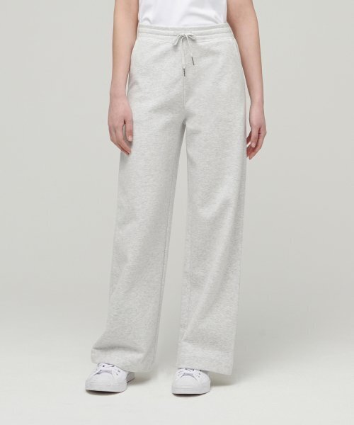MUSINSA STANDARD WOMAN(ムシンサスタンダードウーマン)の「ウーマンズフラットテリーワイドラウンジスウェットパンツ【オートミール】(スウェットパンツ・レディース・その他・SMALL/MEDIUM/LARGE/X-SMALL)」の1枚目の写真