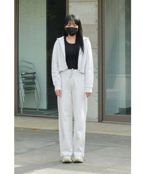 MUSINSA STANDARD WOMAN(ムシンサスタンダードウーマン)の「ウーマンズフラットテリーワイドラウンジスウェットパンツ【オートミール】(スウェットパンツ・レディース・その他・SMALL/MEDIUM/LARGE/X-SMALL)」の8枚目の写真