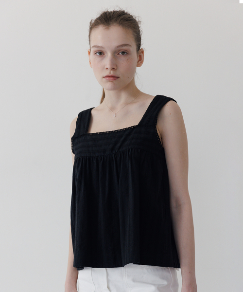 TTUDEMENT(トュードメント)の「SLEEVELESS COTTON BLOUSE BLACK(シャツ/ブラウス・レディース・その他・FREE)」の1枚目の写真