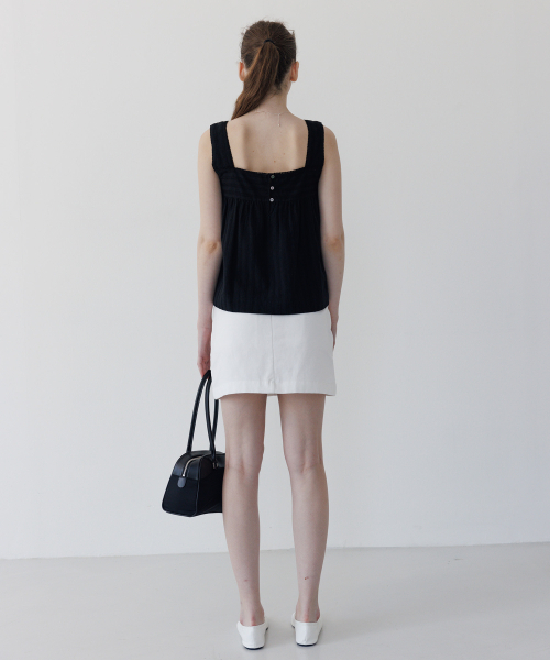 TTUDEMENT(トュードメント)の「SLEEVELESS COTTON BLOUSE BLACK(シャツ/ブラウス・レディース・その他・FREE)」の4枚目の写真