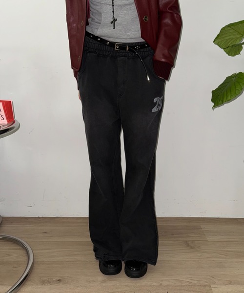 SHAGGIE(シャギー)の「ウォッシュ加工ワイドルーズスウェットパンツ(スウェットパンツ・レディース・グレー/チャコールグレー・FREE)」の19枚目の写真