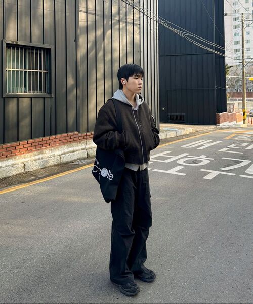 DIVEIN(ダイブイン)の「VERN CARGO PANTS V2 (BLACK)(その他パンツ・メンズ・ブラック・0/1/2)」の2枚目の写真