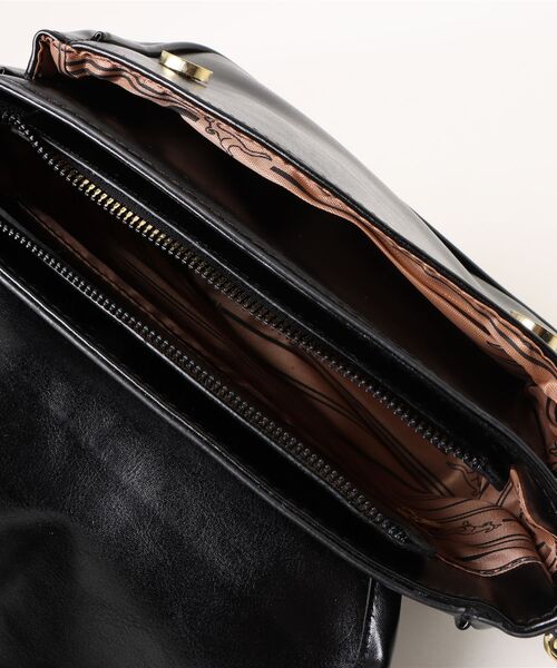 florist（フローリスト）の「2WAY レザータッチフラップショルダーバッグ（500mlペットボトル収納可）（ショルダーバッグ・レディース・ブラウン/ブラック・FREE）」の9枚目の写真