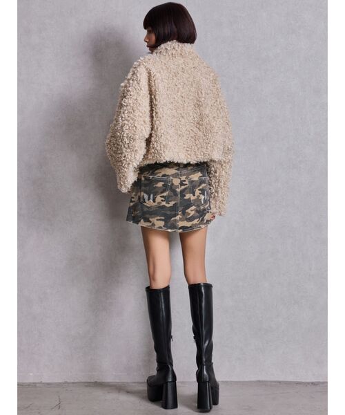 GYDA(ジェイダ)の「プードルフェイクファーコート(ブルゾン・レディース・アイボリー/ブラウン・FREE)」の19枚目の写真