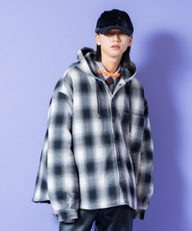 a.p.o.v.（エーピーオービー）の「a.p.o.v. オンブレチェックネルスーパーオーバーサイズフードパフジャケット（ダウンジャケット/コート）」