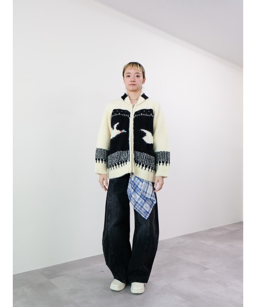 DOLLUPOOPS（ドールアップウップス）の「バード柄ニットカーディガン（カーディガン/ボレロ・レディース・ブラック/ロイヤルブルー・FREE）」の5枚目の写真