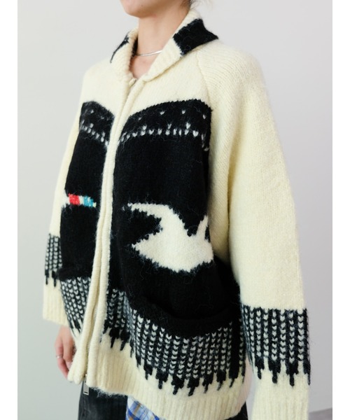 DOLLUPOOPS（ドールアップウップス）の「バード柄ニットカーディガン（カーディガン/ボレロ・レディース・ブラック/ロイヤルブルー・FREE）」の8枚目の写真