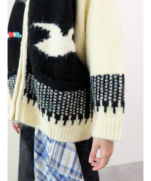 DOLLUPOOPS（ドールアップウップス）の「バード柄ニットカーディガン（カーディガン/ボレロ・レディース・ブラック/ロイヤルブルー・FREE）」の7枚目の写真