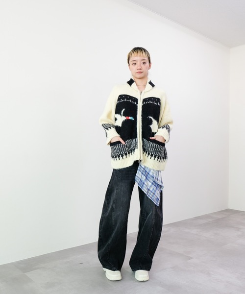 DOLLUPOOPS（ドールアップウップス）の「バード柄ニットカーディガン（カーディガン/ボレロ・レディース・ブラック/ロイヤルブルー・FREE）」の8枚目の写真