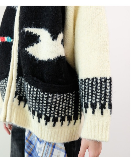 DOLLUPOOPS（ドールアップウップス）の「バード柄ニットカーディガン（カーディガン/ボレロ・レディース・ブラック/ロイヤルブルー・FREE）」の21枚目の写真