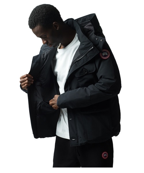 CANADA GOOSE（カナダグース）の「MJ RUSSEL PARKA（ダウンジャケット/コート・メンズ・ブラック・MEDIUM/LARGE/X-LARGE）」の7枚目の写真
