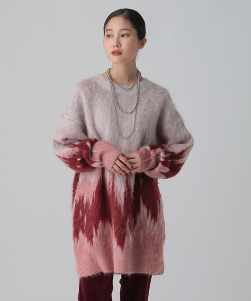 LEPSIM（レプシィム）の「グラデーションニットチュニック　618521（ニット/セーター・レディース・グレー/ピンク/ベージュ/ブルー・FREE）」の4枚目の写真