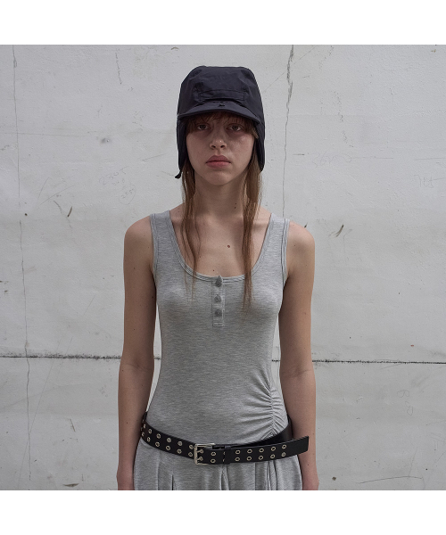 LCDC TM(エルシーディーシーティーエム)の「FRILL SLEEVELESS TOP (GREY)(Tシャツ/カットソー・レディース・アッシュグレー・SMALL/MEDIUM)」の4枚目の写真