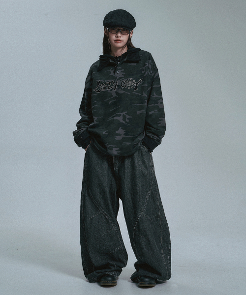 MOO(エムオーオー)の「アプリケカモラグビーTシャツ - ブラック(ポロシャツ・メンズ・ブラック・MEDIUM/LARGE)」の2枚目の写真