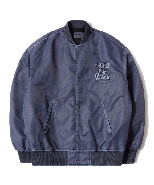 QT8 GARMENTS(キューティーエイトガーメント)の「TL Pigment Stadium Jacket (Navy)(スタジャン・レディース・その他・MEDIUM/LARGE/X-LARGE)」の3枚目の写真