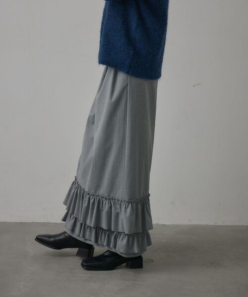 kivi（キヴィ）の「裾フリルスカート（スカート・レディース・チャコールグレー/ダークブルー/ライトグレー・FREE）」の5枚目の写真