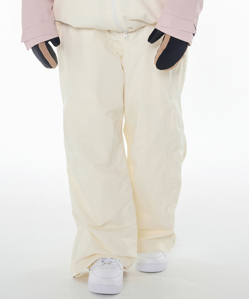 DOLL OUTERWEAR(ドラ アウターウェア)の「2425 アルテ ボードウェアパンツ アイボリー 男女共用(その他パンツ・レディース・その他・X-LARGE/X-SMALL/SMALL/MEDIUM/LARGE)」の9枚目の写真