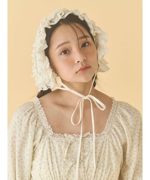 merry jenny(メリージェニー)の「lace frill headpiece(その他ヘアアクセサリー・レディース・ベージュ/オフホワイト/ブラック・FREE)」の7枚目の写真