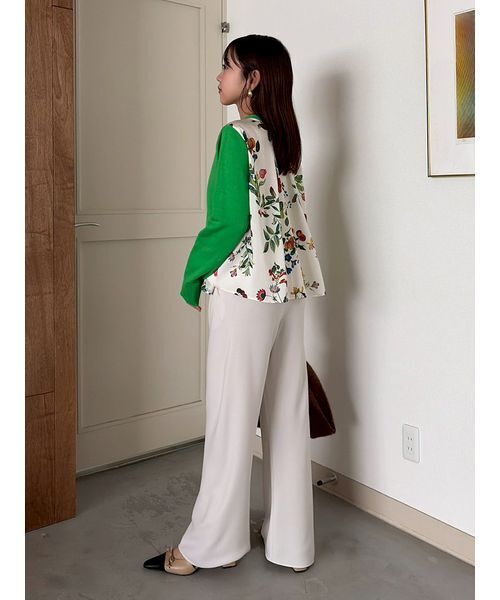 Mila Owen(ミラオーウェン)の「カシミヤコットンボタニカルドッキングカーディガン(カーディガン/ボレロ・レディース・アイボリー/ブラウン/グリーン/ネイビー/ミント・F)」の8枚目の写真