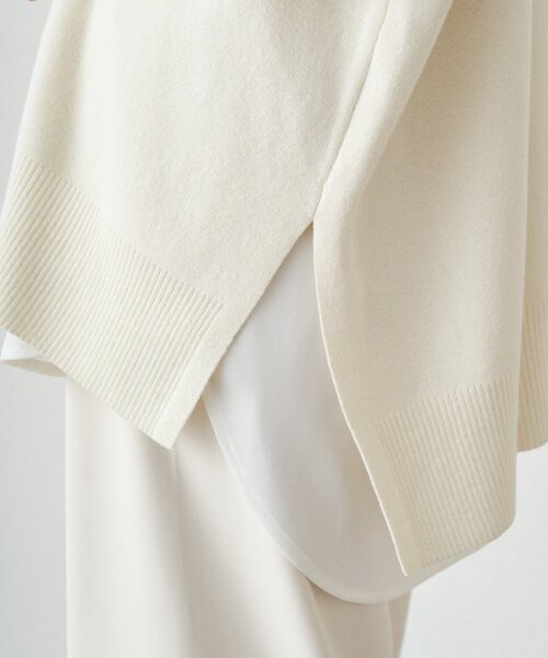 LOUNGEDRESS(ラウンジドレス)の「総針ハイネックニット(ニット/セーター・レディース・ブラック/アイボリー/モカ/ベビーピンク/ネイビー/グリーン・FREE)」の22枚目の写真