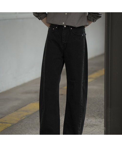 Curved loose-fit denim pants [KNFW03PT01]_Black