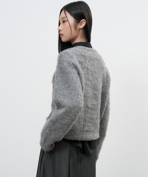 GENERAL IDEA（ジェネラルアイデア）の「【GENERAL IDEA】ヘアリーニットプルオーバー / HAIRY KNIT PULLOVER（ニット/セーター・レディース・ブルー/グレー/グリーン/ブラウン・L/M/S）」の6枚目の写真